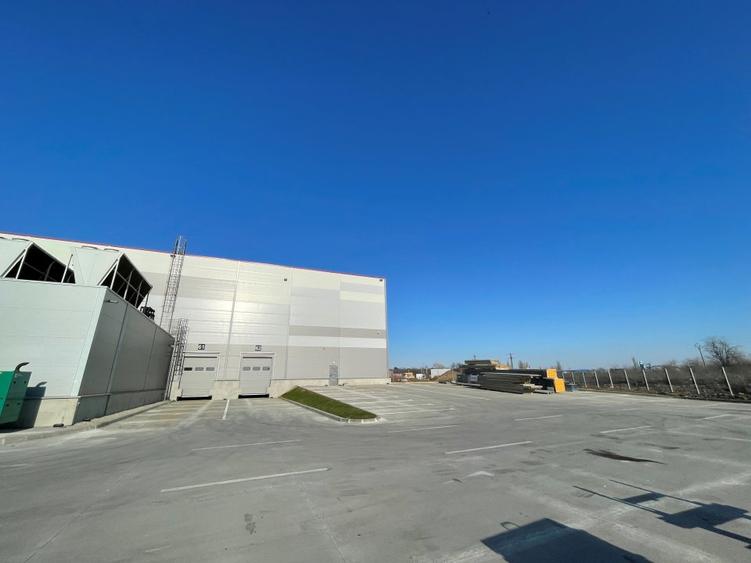 SOS. DE CENTURA - Colosseum Mall hale clasa A intre 1500 mp-22.000 mp