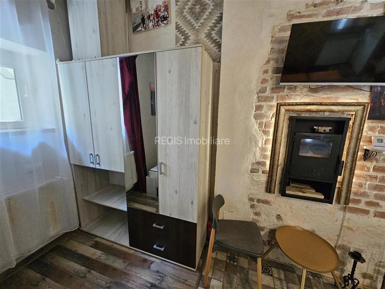 Investitie la cheie in zona centrala! 2 apartamente la casa, transformate in 3 u - 7