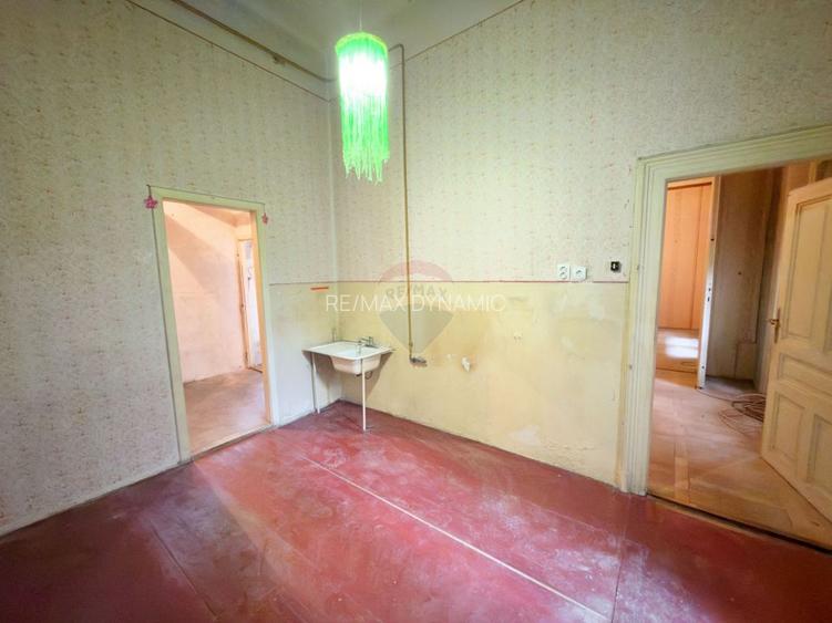Apartament compus din 2 corpuri în centrul Aradului - 9