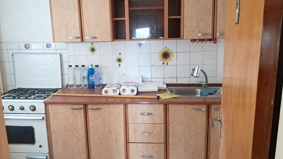 Apartament 3 camere de vanzare vizavi de metrou si parcul Tineretului