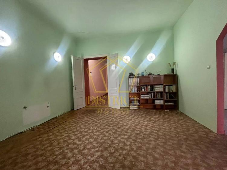 Apartament spatios in cladire istorica cu gradina I Zona Centrala