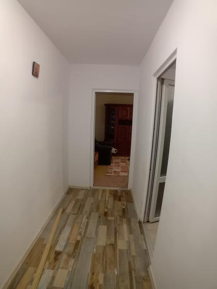 InchirieriApartamente / GarsoniereApartament 2 camere de inchiriat etaj 1,Precis