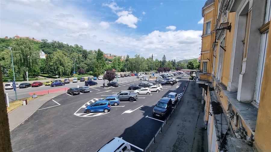 Apartament  clasic de doua camere zona Centrul Istoric