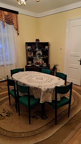 Vand casa in centrul orasului Bistrita