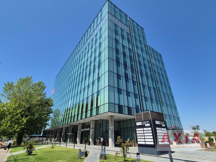 Inchiriere spatii birouri The Light, suprafata 550-4000 mp - Comision 0%
