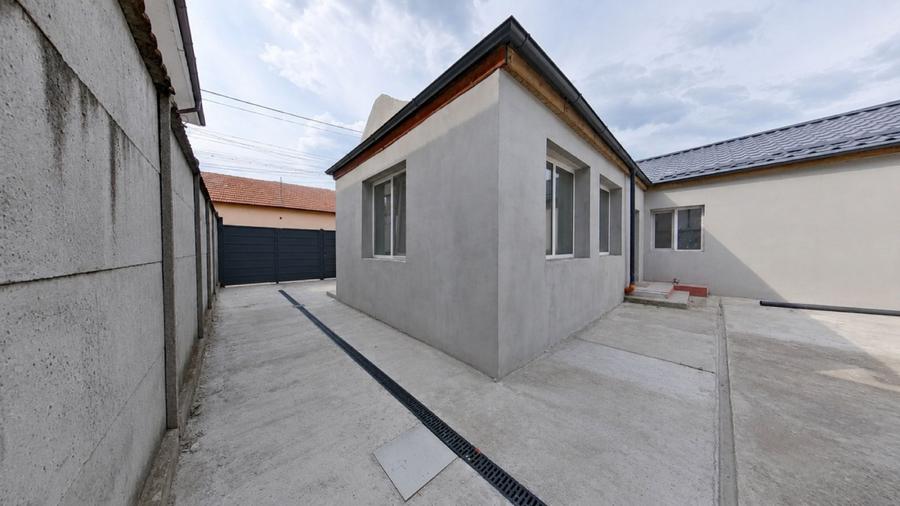 Casă renovată în Grădiște | Teren generos