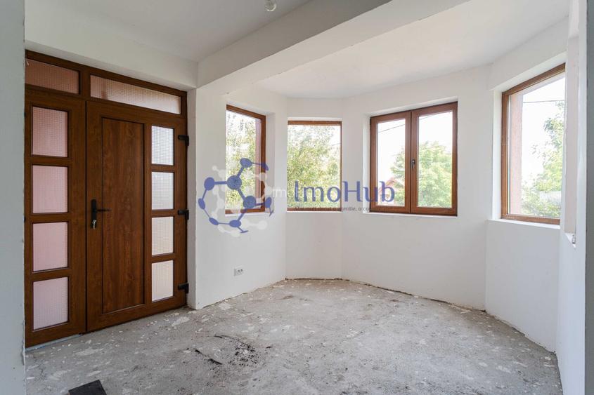Casa P+M, teren 1.220 mp, Holboca, la strada principala - 4