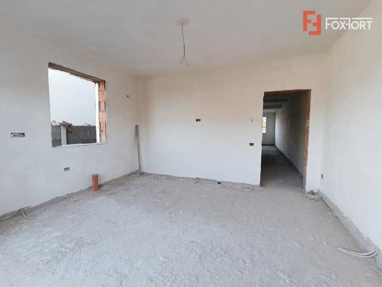 Duplex 4 camere 140 mp utili, toate utilitatile, la asfalt in Giroc - V7800