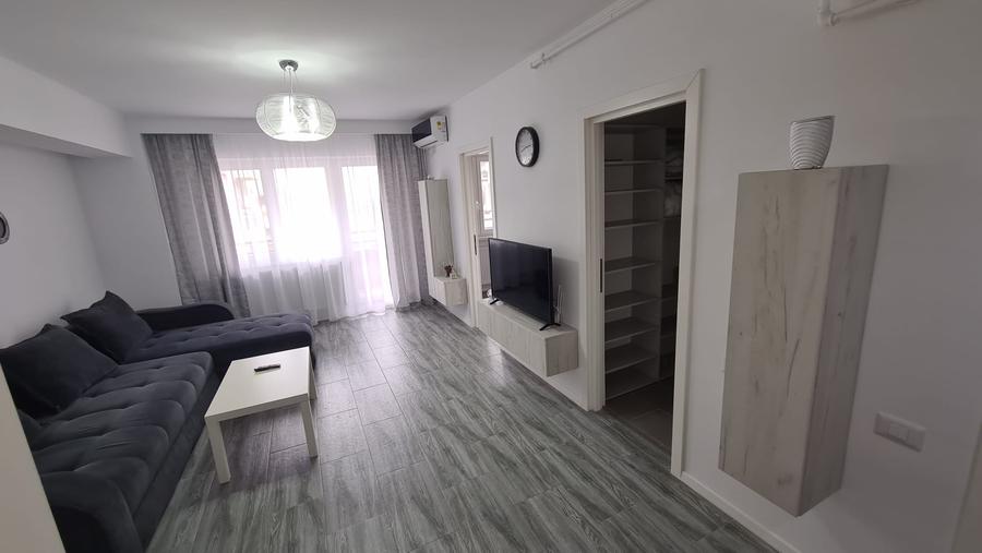 Studio 47 mp Tomis Plus. cu loc de parcare 430 euro