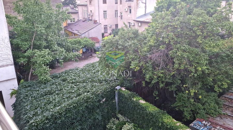 Romana, apartament cu 2 camere de inchiriat,  birouri, 84 mp utili - 7