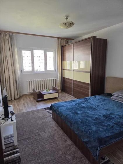 Iancului, garsoniera, bloc mixt anvelopat, balcon inchis, mobilata