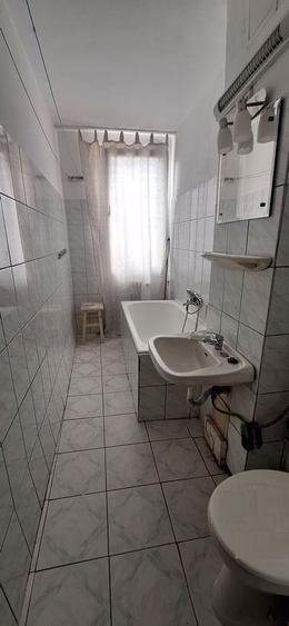 Garsoniera, etaj 1, Zona Brancoveanu, Spitalul de copii Marie Curie.