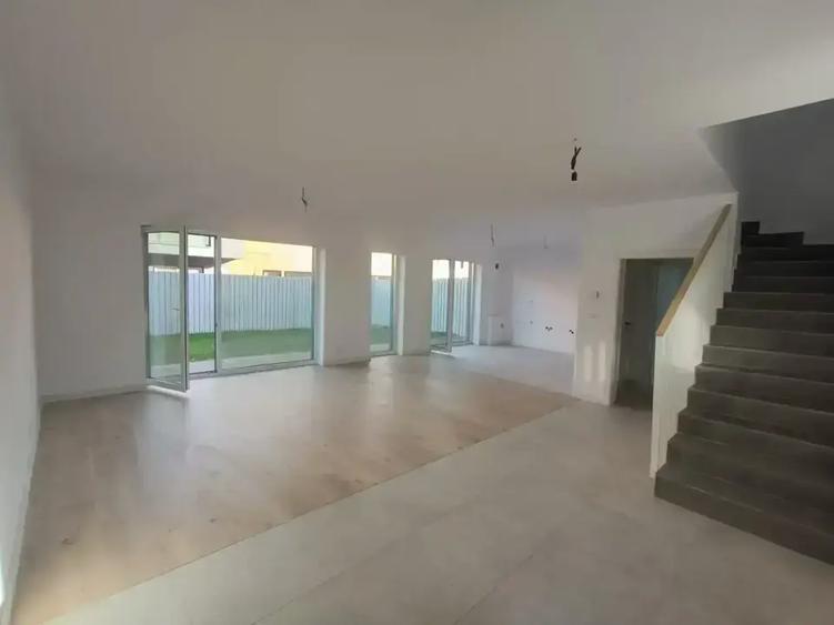 Apartament tip duplex 4 camere cu grădină | Comision 0