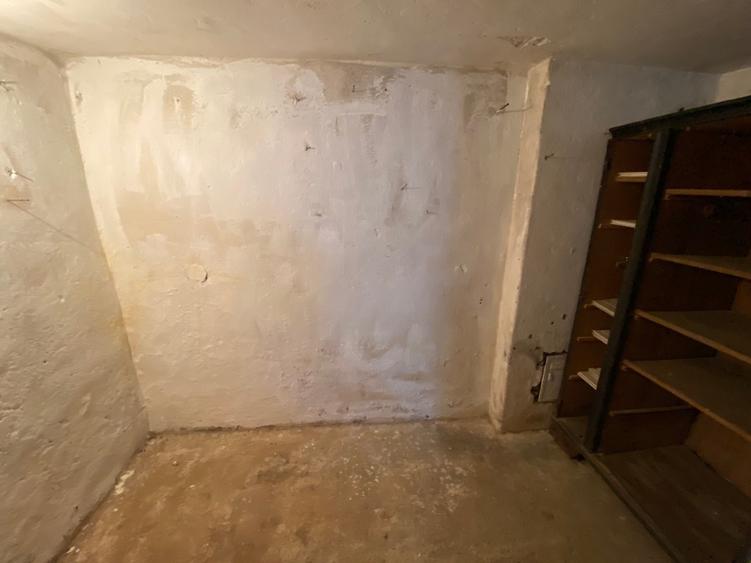 Apartament la casa - curte proprie 80mp, Lunca - zona pietonala