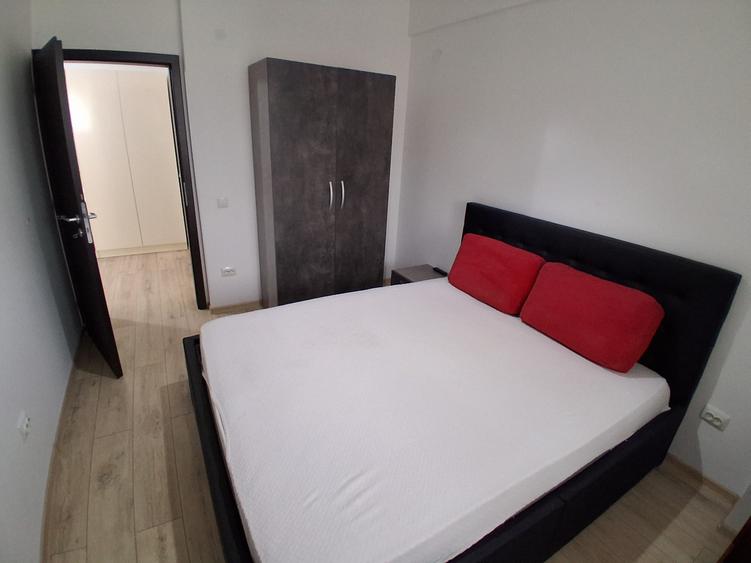 PACURARI PETRU PONI 2 CAMERE 44 MP MOBILAT BLOC 2016 COD 161498