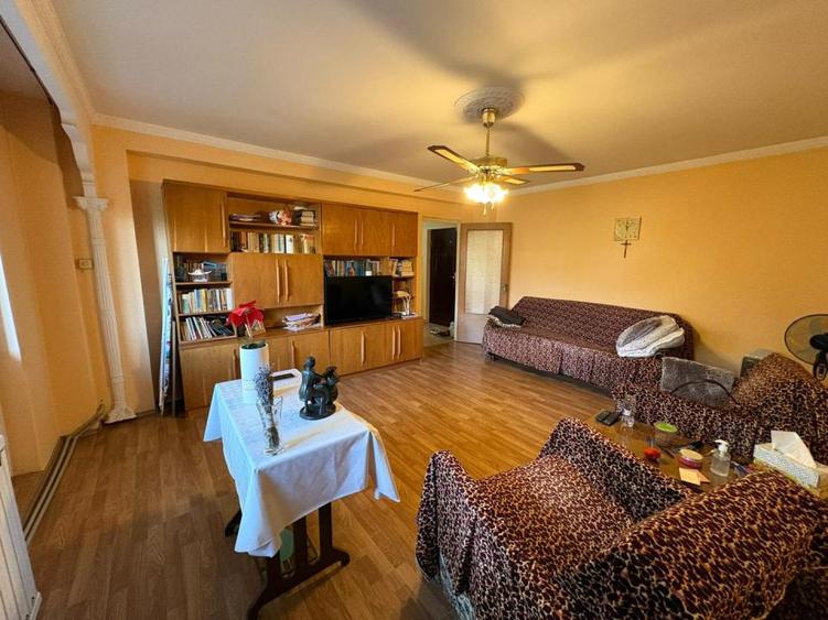 Vanzari Apartamente 3 camere Militari Pacii