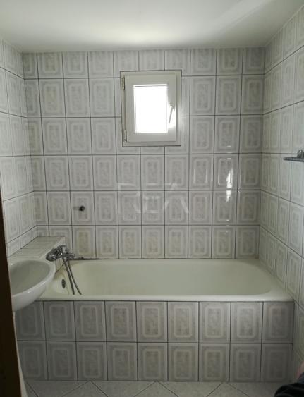 Apartament 4 Camere | 2 Băi | Lujerului 7 minute | Mobilat