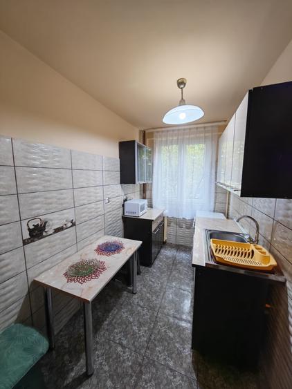 Apartament 2 camere | 56 mp | Renovat | 2 min Metrou Valea Ialomiței