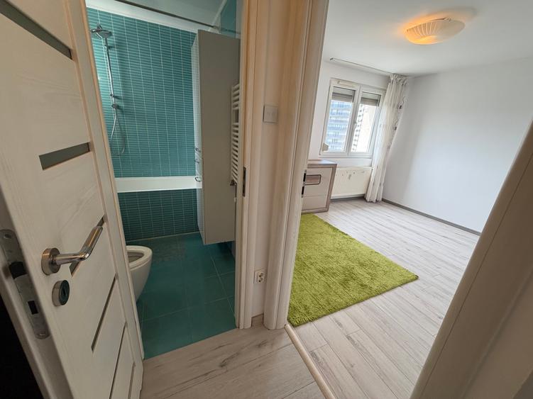 Titan 3 Camere Bloc Reabilitat 2Bai Instalatii Schimbate 15Min Metrou Negociabil