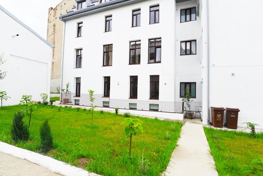 Spatiu birou 220 mp - Calea Grivitei - Buzesti