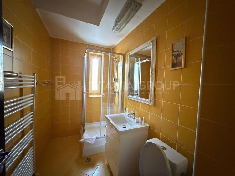 Hotel 4 stele, complet echipat, 30 camere, 6.000 mp teren – Poiana Brașov