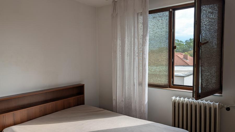 Apartament trei camere de vanzare zona B-dul cu Castani