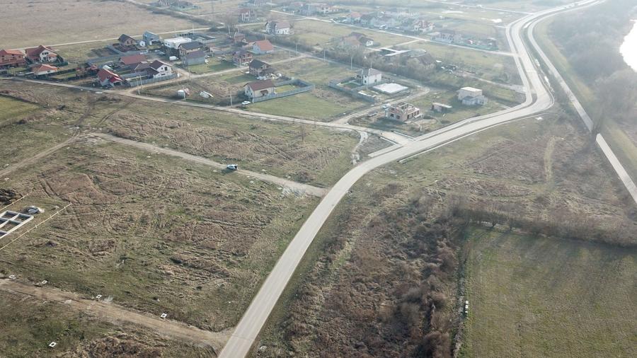Teren Servicii comerciale GHIRODA- 2.050 mp. dupa canal