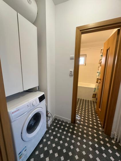 Apartament 3 camere 13 Septembrie, mobilat complet, etaj 5, 2 balcoane
