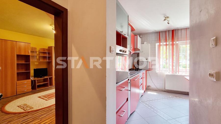 Garsoniera mobilata str Carpatilor zona Judetean