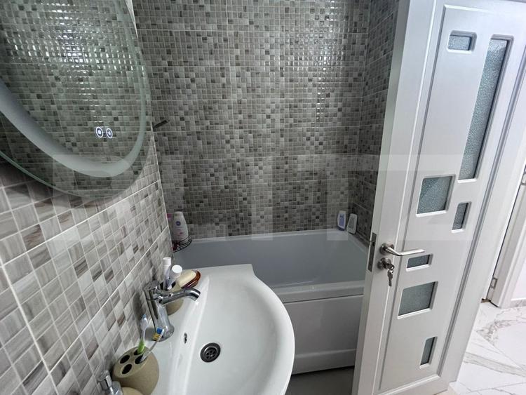 Apartament de inchiriat, cu 2 camere, 54 mp, zona ultracentra