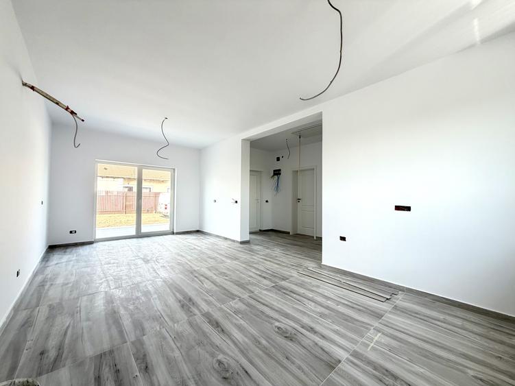 Casa individuala, 3 camere, 68 mp utili, 290 mp teren - Sanandrei