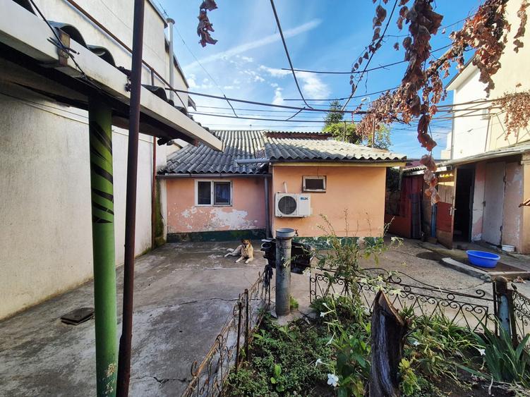 Spațiu comercial + anexe, Brătianu, vad comerical