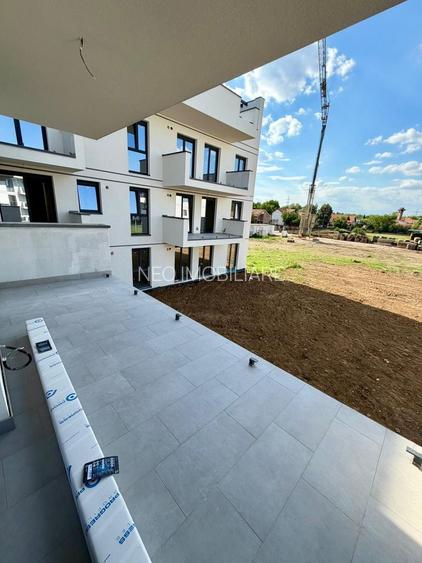 Apartament 4 Cam, 2 bai, terasa 40mp -Bloc Nou- Zona Plopi-Comision 0% - 5