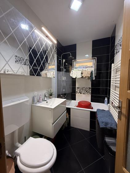 Apartament 2 camere, decomandat, 45 mp total - Sagului