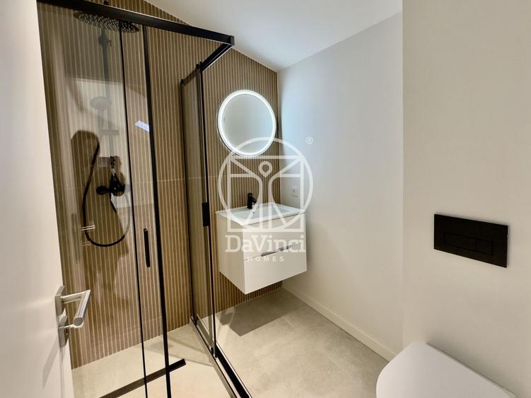 Penthouse 3 camere, intabulat, mobilat si utilat - dressing + 2 bai
