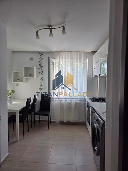 3Camere,Decomandat,Renovat,Mobilat Utilat Modern Trapezului-1Decembrie