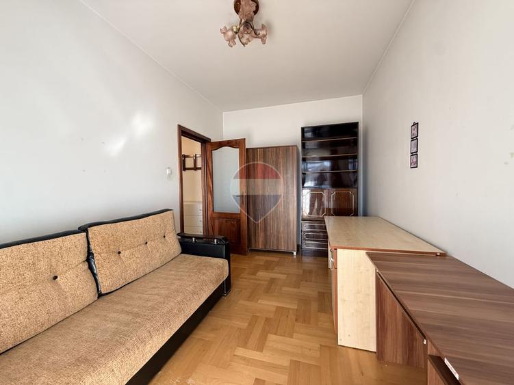 Apartament decomandat 2 camere-Chirie-Zona Gara