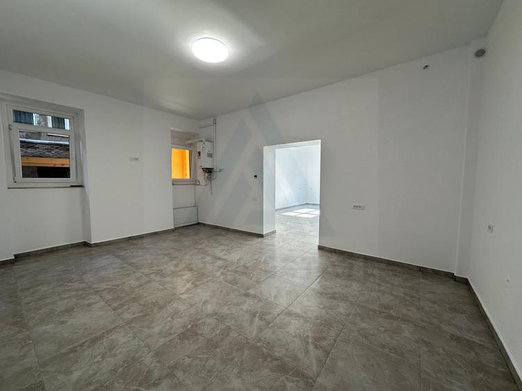 Spatiu comercial 86,8 mp utili vitrina stradala zona Ultracentrala