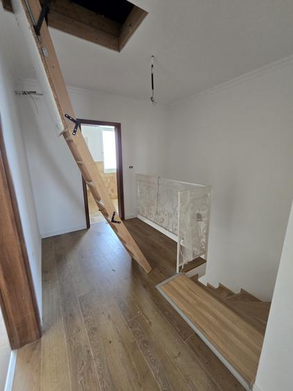 Giroc-Casa 90 mp-3 dormitoare-P+M- Pret de apartament