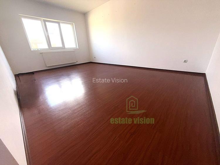 Vila D+P+1, 5 camere, 150 mp utili + demisol, teren 300 mp, aproape de Palatul M - 6