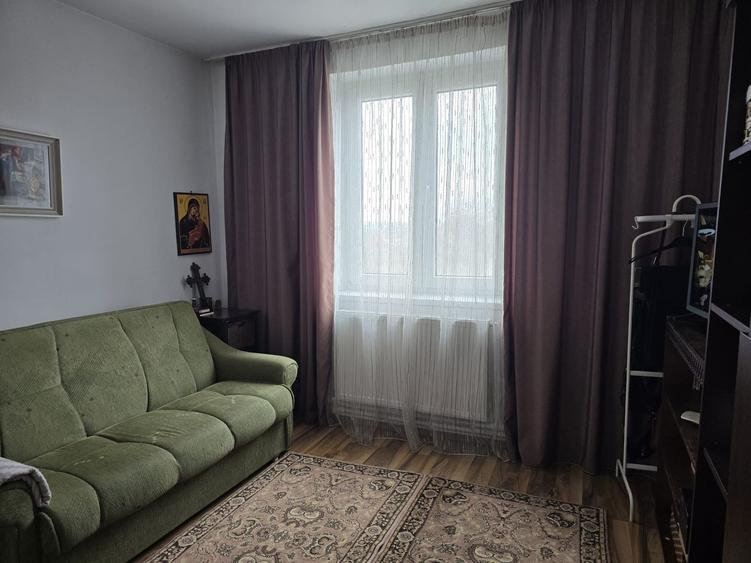 LOC. RACACIUNI, APARTAMENT 3 CAMERE