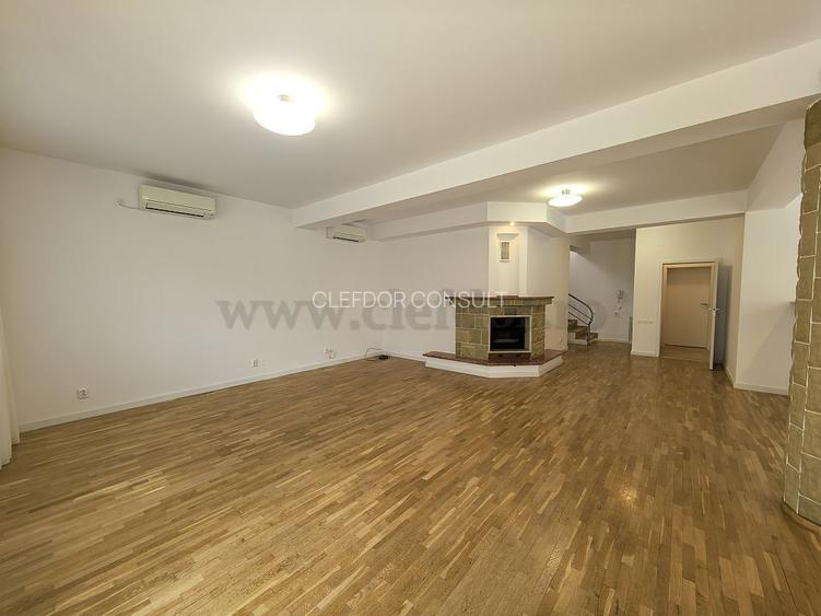 Vilă cu Piscina de închiriat în zona Iancu Nicolae - 3