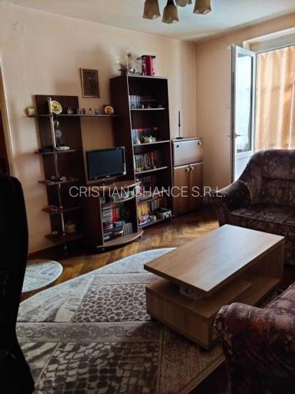40293   Apartament 3 camere  Abator - 2