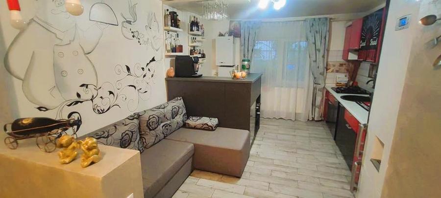 Apartament 3 camere, 2 bai, parter. Zona Uzina 2