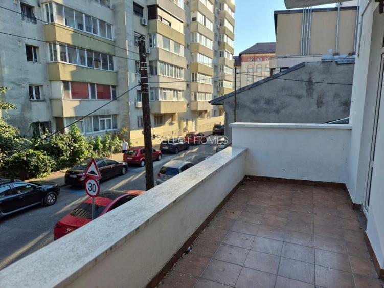 Vila Individuala cu 9 Camere de Inchiriat *Dorobanti* - 24