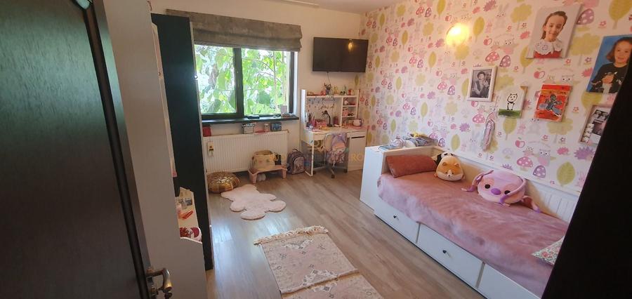 Vila individuala de vanzare, P+E+M, zona Dristor