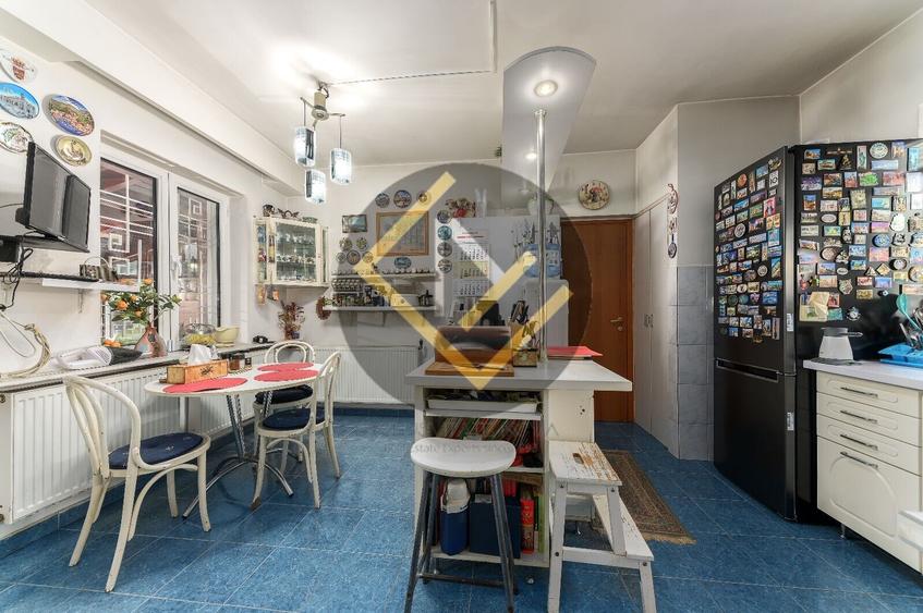 Bucureștii Noi Damaroaia Vilă individuala Elegantă teren 557mp