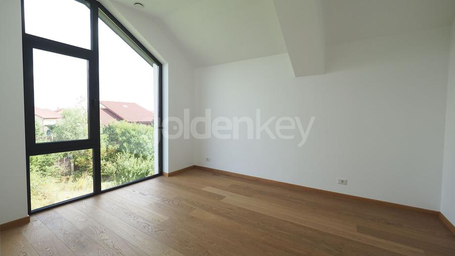 Vila contemporana cu 5 camere, finisaje premium si garaj