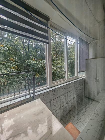 Apartament cochet de 2 camere transformat in 3 camere, Parc Drumul taberei