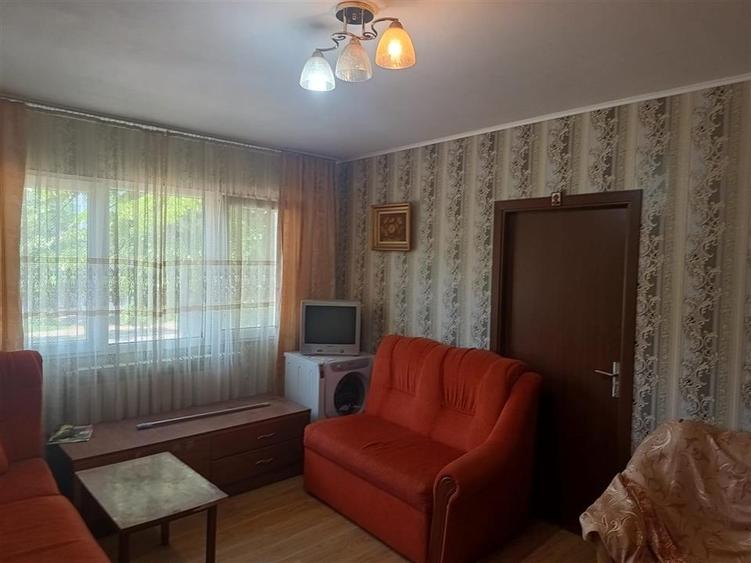 Apartament 2 camere Podu Roș - Țuțora - Central